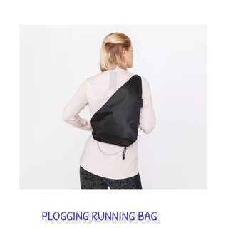 กระเป๋า คาดลำตัว ขณะ วิ่ง รุ่น PLOGGING RUNNING BAG