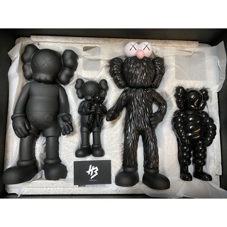 [ของแท้] Kaws Tokyo First Family Set Black