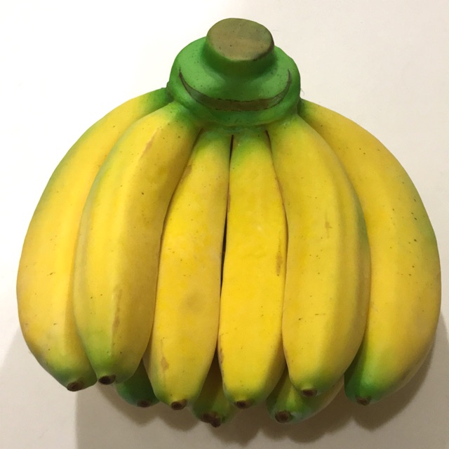 Bananas ผลไม้ปลอม กล้วยเหมือนจริง  1หวี 9ลูก
