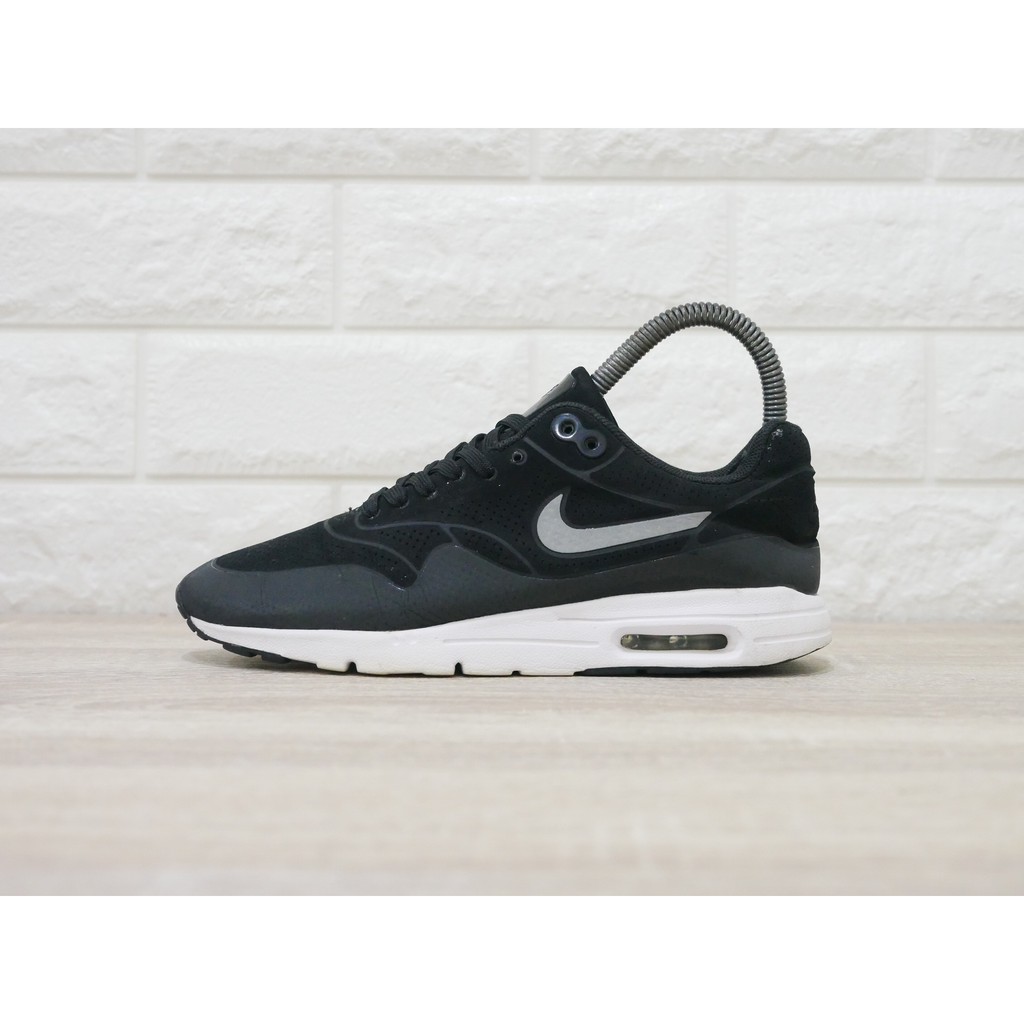 Nike Air Max 1 Ultra Moire BlackWhite มือสอง size36.5 ของแท้100% Nike Air Max 1 Ultra Moire BlackWhite มือสอง size36.5 ของแท้100%