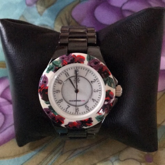 นาฬิกา Isaac Mizrahi New York