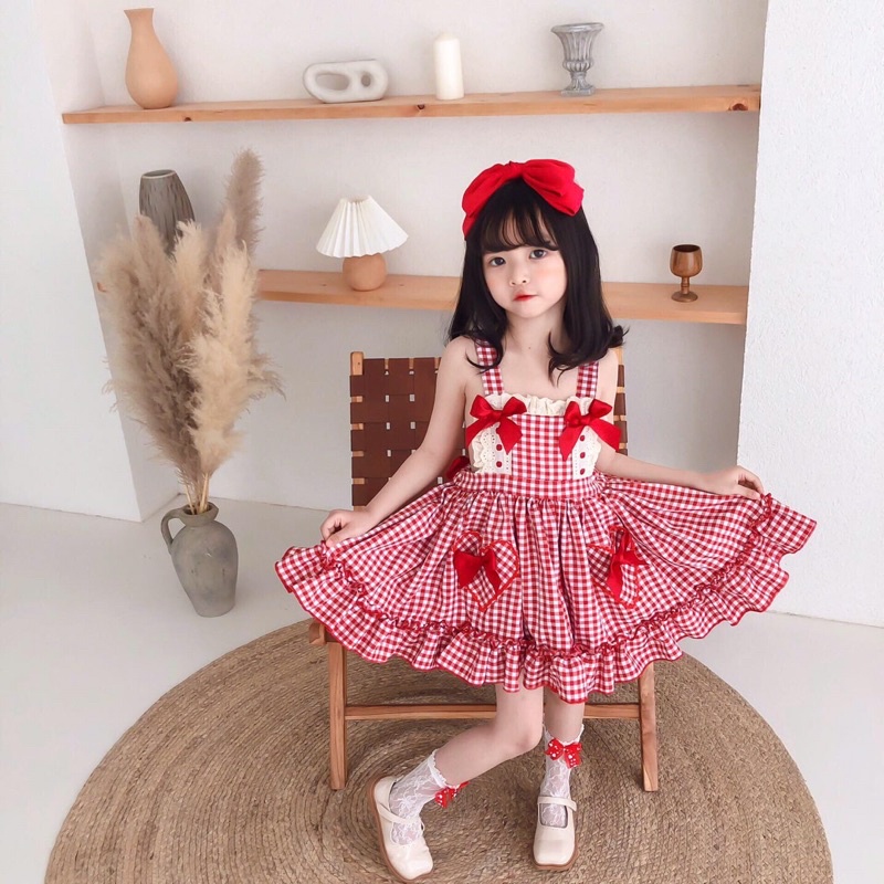 (พร้อมส่ง) ชุดเด็ก เดรสแดงสุดเซ็กซี่ มีโบว์ข้างหน้า ลายสก็อต น่ารัก