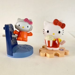 Hello Kitty/ตุ๊กตาคิทตี้/ของเล่น Mc Donalds และ Sario /1 ชุด 2 ชิ้น