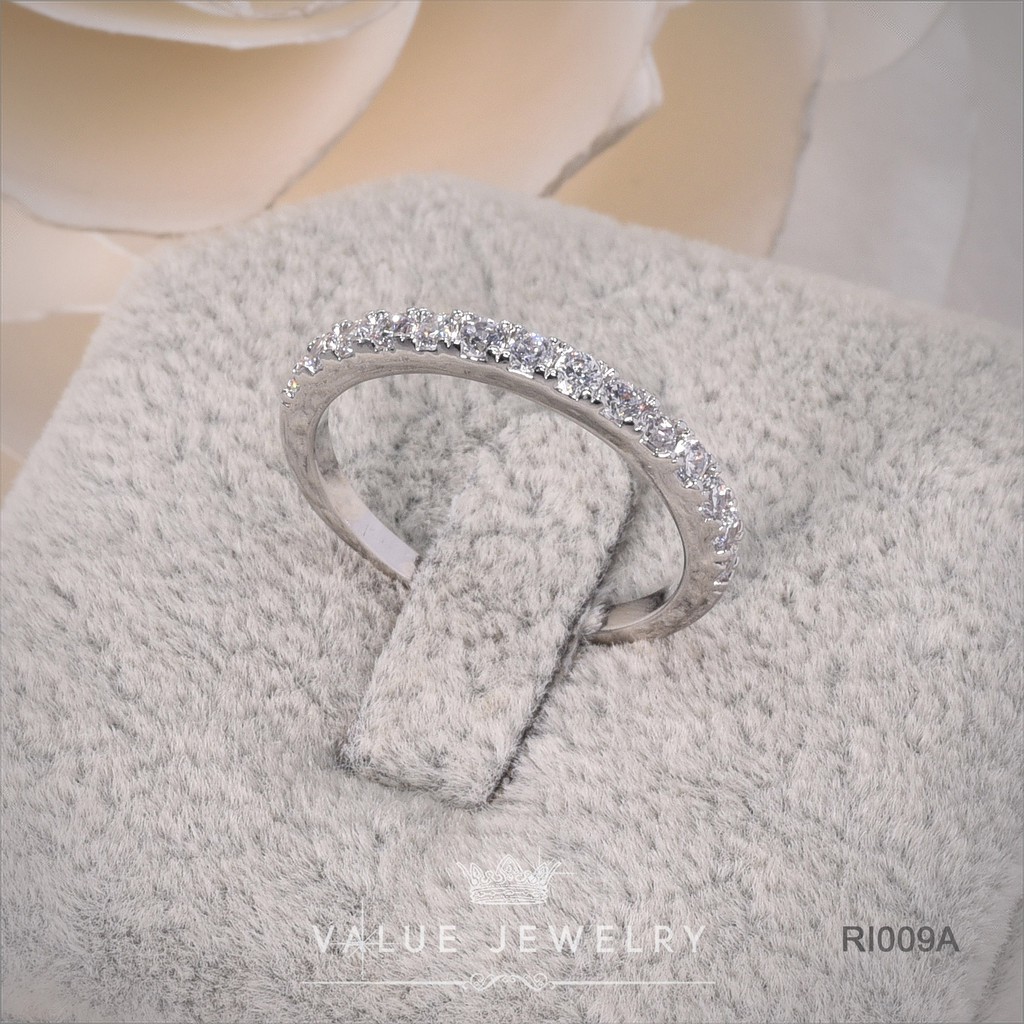 แหวนเพชร RI009 ประดับเพชรครึ่งวง ฝังคริสตัลแน่น วิบวับเหมือนเพชรแท้ แหวนผู้หญิง แหวน เครื่องประดับแฟชั่น ValueJewelry - รูปที่ 2
