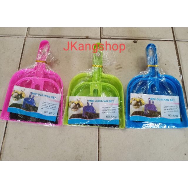 ที่โกยขยะ+แปรง ขนาดพกพา   ราคาโปรโมชั่นพิเศษ