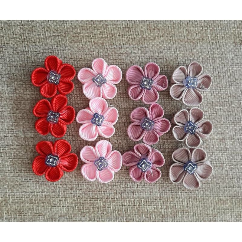 Bunga 3D tampal sakura 2.5 ซม. 5 ชิ้น / 3D ดอกไม้ 5 ชิ้น