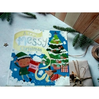 หนังสือปกอ่อน A Very Messy Christmas มือสอง