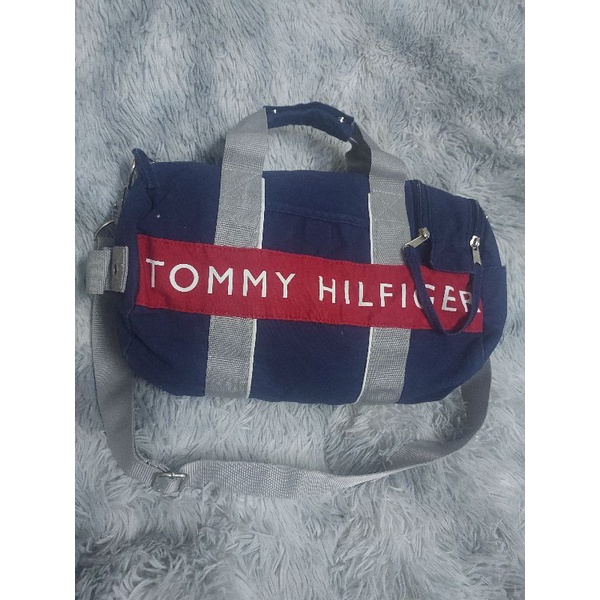 กระเป๋าเดินทางทอมมี่Tommyของแท้จากshopส่งฟรี