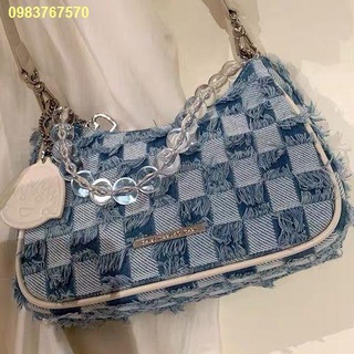 มีสินค้า✨👜2022 new underarm bag checkerboard shoulder small bag women 2022 new messenger bag . กระเป๋า