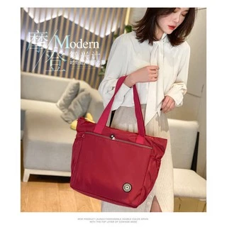 Fashion handbag กระเป๋าสะพายขนาดใหญ่ กระเป๋า duffle
