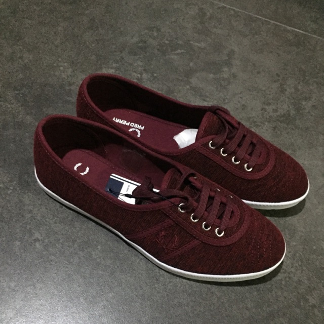 New!! รองเท้า fred perry