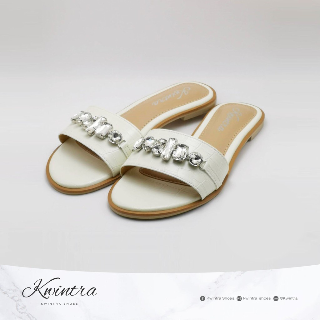 A83รองเท้าแตะหน้าเพชร Kwintra รุ่น Alligat สี White diamond