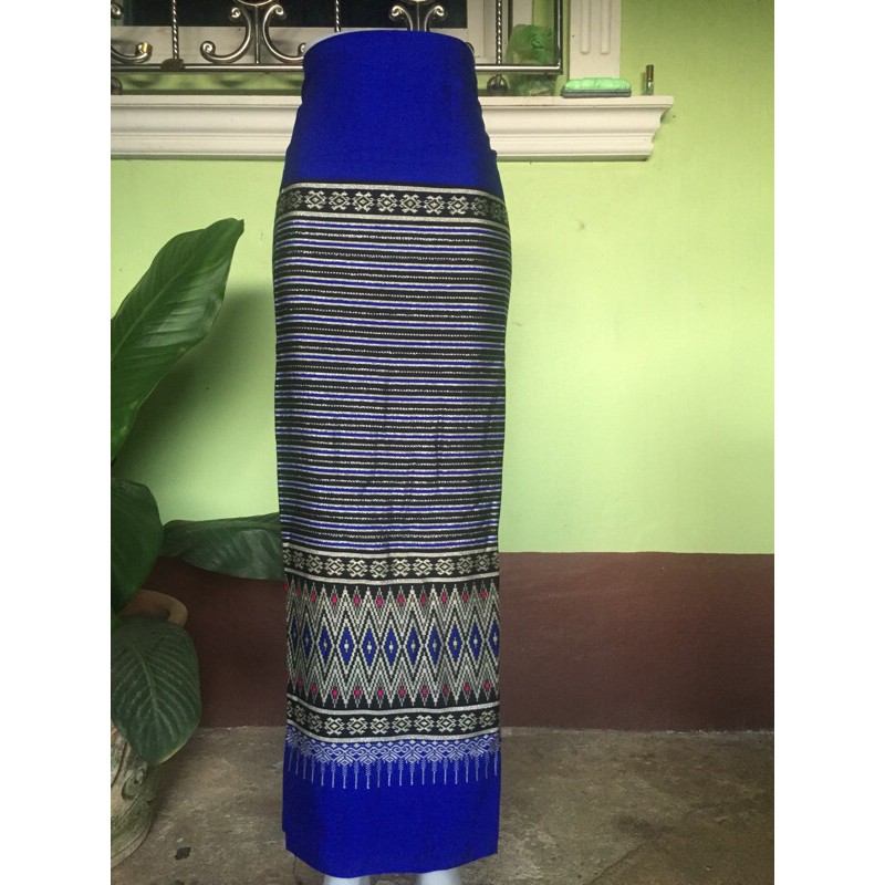ผ้าฝ้ายผ้าทอสวยๆยังไม่ได้เย็บค่ะสีนำ้เงินสวยๆขนาดผ้าถุง.100/180cm