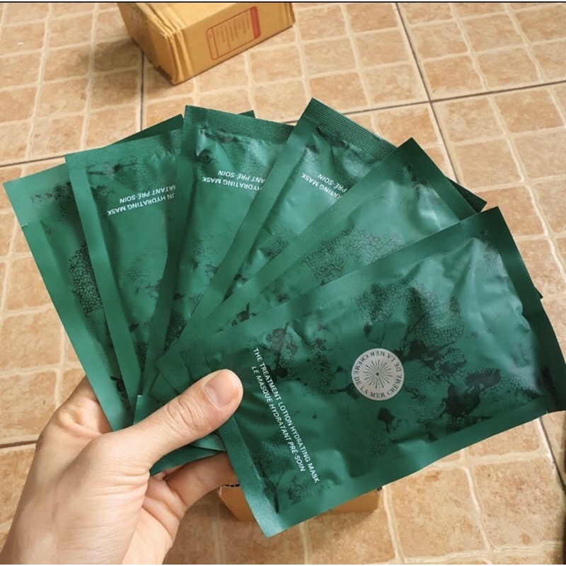 La Mer The Treatment Lotion Hydrating Mask 1 กล่อง 6 แผ่น