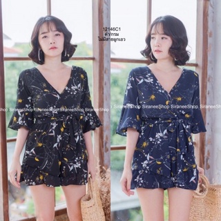 👗Pfashion [ส่งไว!!🚛] P12146 จั้มสูทคอวีลายดอกเดซี่ V-neck jumpsuit with daisy print