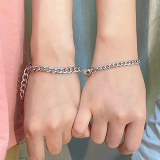สร้อยข้อมือสำหรับคมีความรัก ซื้อ1ได้2ชิ้นจ้า