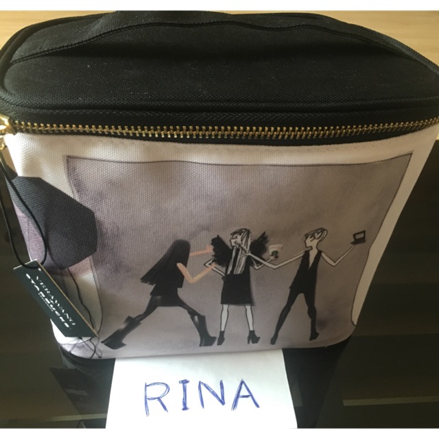 กระเป๋า starbucks + vera wang travel bag collection