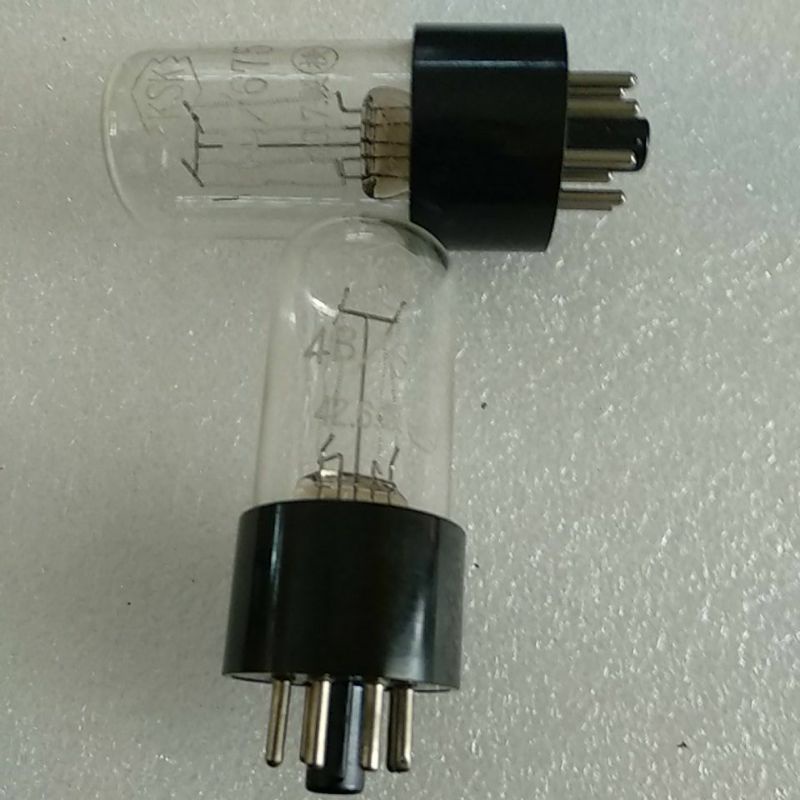 โคมไฟหลอด KSK 4B/675