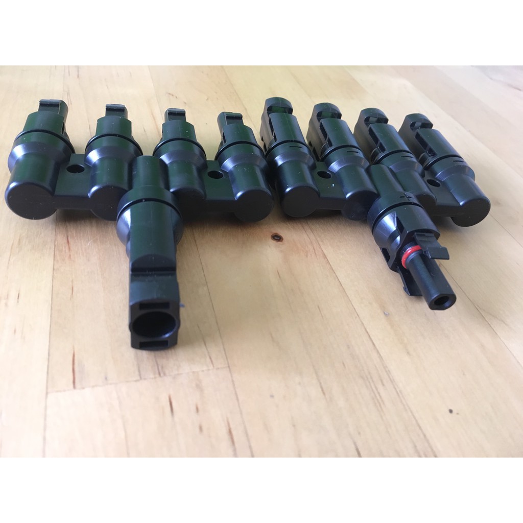 หัวต่อ MC4  4  ออก1 Dr.green