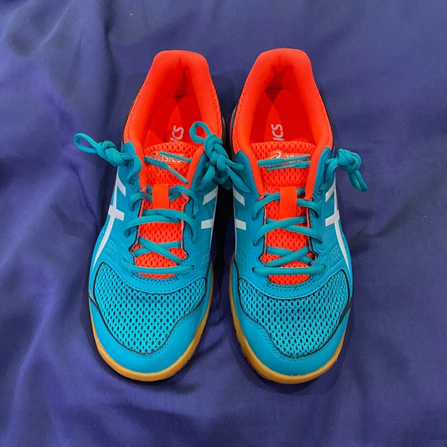 asics gel rocket 8 pantip