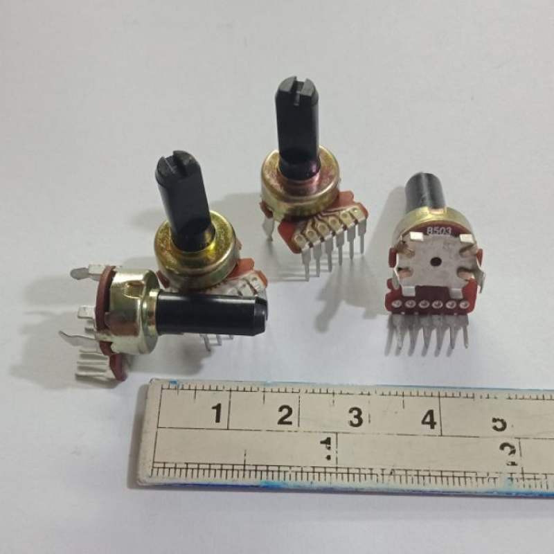 (แพ็ค5ตัว) B50K 6ขา B503 50KB วอลลุ่มเครื่องเสียง Sizeเล็ก ตัวต้านทานปรับค่า 50KB แกนยาวประมาน15มิล B50K6ขา