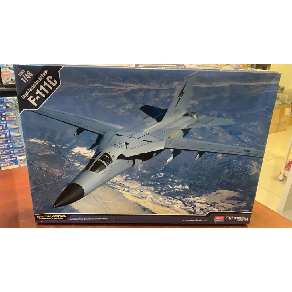 ACADEMY 12220 Royal Australian Air Force F-111C 1/48