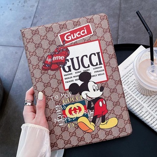 cartoon GUCCI for เคสไอแพด   air  4 5   mini 1 2 3 4 5 6 เคส   pro 11 10.2 gen 7/8/9 Airbag tri-fold pen slot case