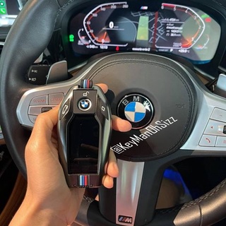 เคสรีโมทรถยนต์ BMW LCD Screen ออกแบบให้เข้ารูปพอดีดูสวยงาม  ทำด้วยวัสดุคุณภาพด้วย Alloy/ Luminescence 3D Silicone