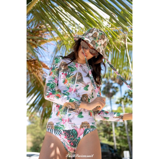 Lacey swimsuit - Lion