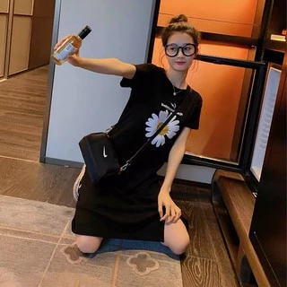 ชุดกระโปรงยาวผ้ายืด ลายดอกเดซี่