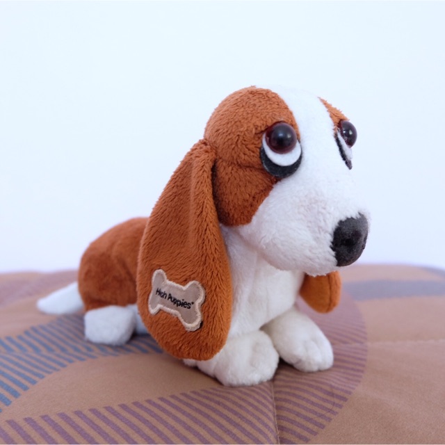 ตุ๊กตาสุนัข Hush Puppies 🐶 ตุ๊กตาสุนัขพันธุ์บาสเซ็ต ฮาวด์ (The Basset Hound) ตุ๊กตามือสอง ของสะสม