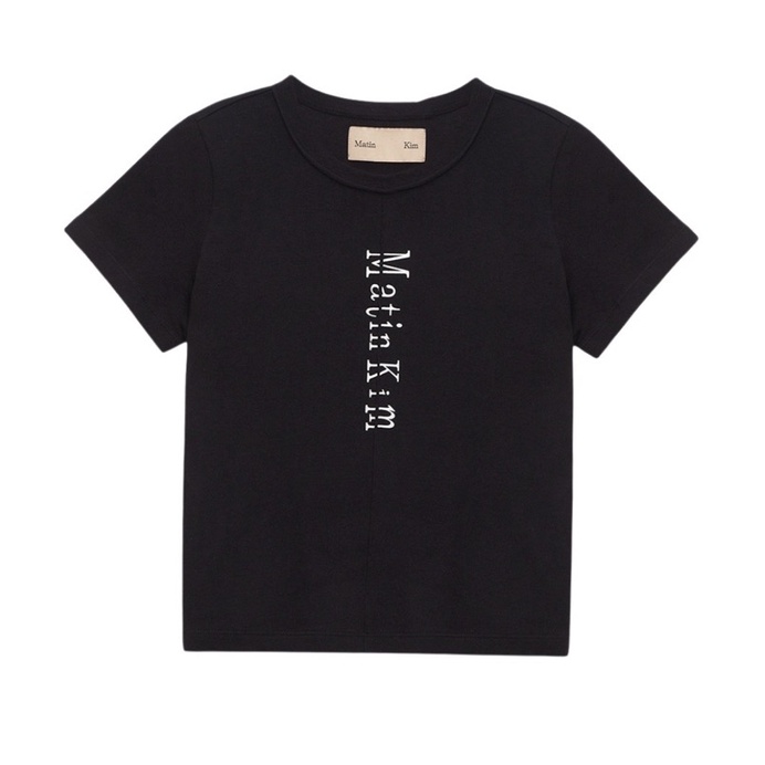 PREORDER - MARTIN KIM PINTUCK LOGO CROP TOP IN BLACK เสื้อยืด