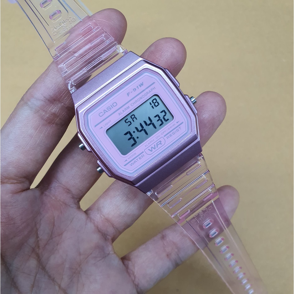 CASIO นาฬิกาข้อมือ ผู้หญิง สายยางเรซิ่น รุ่น F-91WS-4DF ฟ้า ชมพู ขาว เทาดำ  ของแท้ประกันศูนย์ 1 ปี