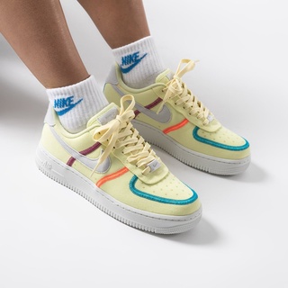 รองเท้าผ้าใบผู้หญิง Nike Air Force 1 07 LX ของแท้ !!!! พร้อมส่ง