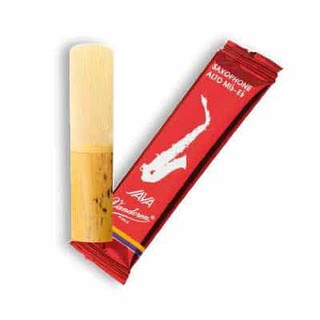 Vandoren Java Filed Red-Cut Alto Saxophone Reeds - 1 Piece/ ชิ้น ลิ้นอัลโตแซกโซโฟน รุ่นจาวากล่องแดง