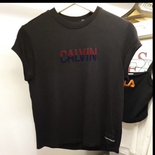 เสื้อยืด calvin klien size s