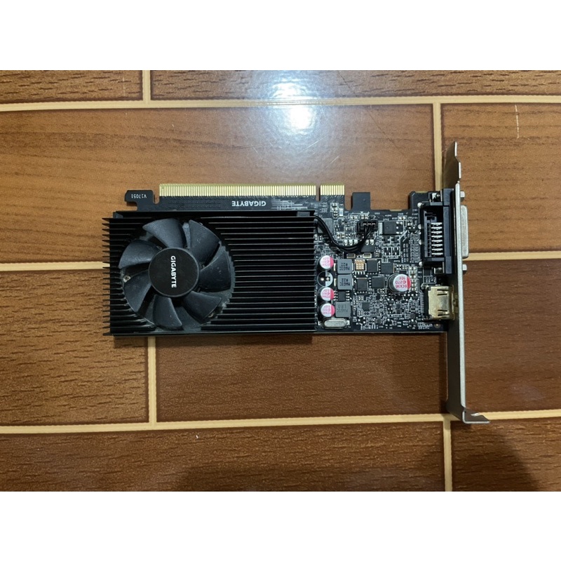 gt1030 2gb gigabyte ddr5 มือสอง