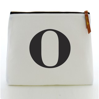 กระเป๋า ALPHABET MAKEUP BAGS LARGE WHITE “O”