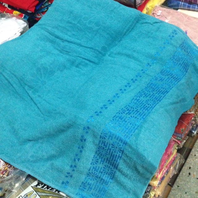 ผ้าเช็ดตัว ผืนละ 129 บาท