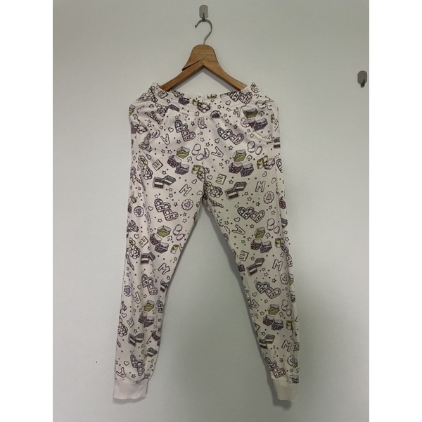 กางเกงขายาวGU ลายขนม