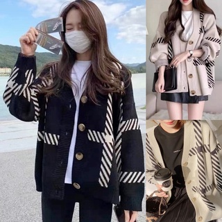 Korean🧧 เสื้อคาร์ดิแกนไหมพรมกันหนาว ลายเส้นสก็อตใหญ่ 2 สี