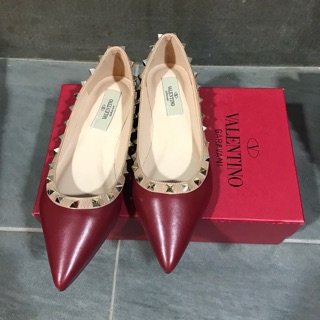 VL flat สีแดงไวน หนังแกะ