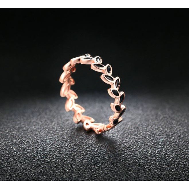 แหวนใบมะกอก 💍🌿 ทอง 18K โรสโกลด์ แหวนใบหลิว Willow วิลโลว์ Rose Gold แหวนแห่งชัยชนะ