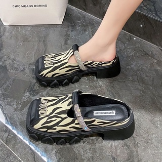 รองเท้าหนังผู้หญิง🌈รองเท้าแพลตฟอร์ม หัวเหลี่ยม,ประดับด้วยสายเพชร💕Size 35-40