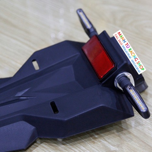 บังโคลนหลัง Vario 2018 มีไฟ Led Audi