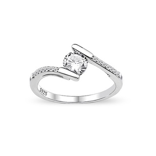 Silver thai Silver Two Tone Prong Clear CZ Ring แหวนเงินแท้ 925 ฝังเพชรสวิส (CZ)  ตรงกลางตัวเรือน