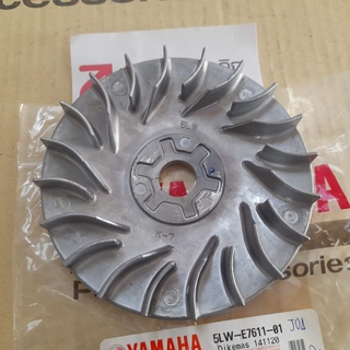 5LWE761101 ล้อขับสายพานตัวนอก Nouvo 5MY / MX AT115 YAMAHA แท้ 5LW-E7611-01