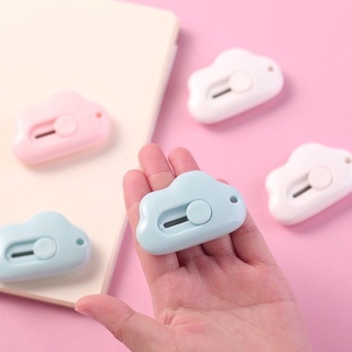 พร้อมส่ง คัตเตอร์จิ๋ว ใช้ตัดกระดาษ เครื่องเขียน
