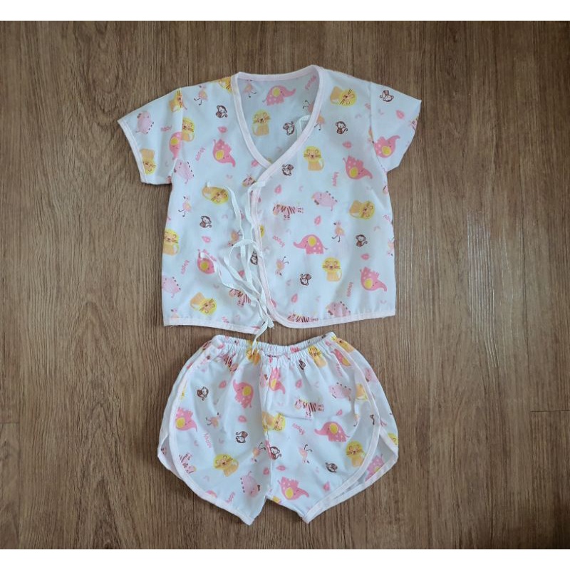 ชุดเซ็ตผูกหน้าเด็กอ่อน 0-3 month