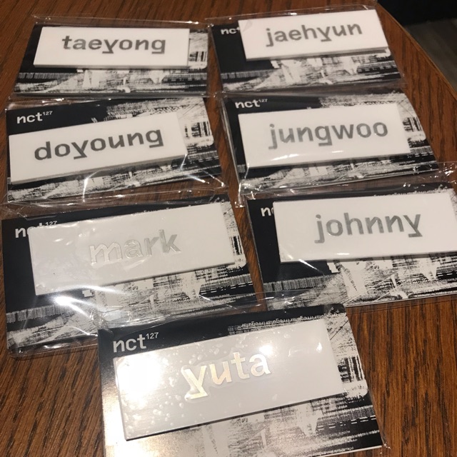 Official Acrylic Badge regular-irregular เข็มกลัดชื่อ NCT127